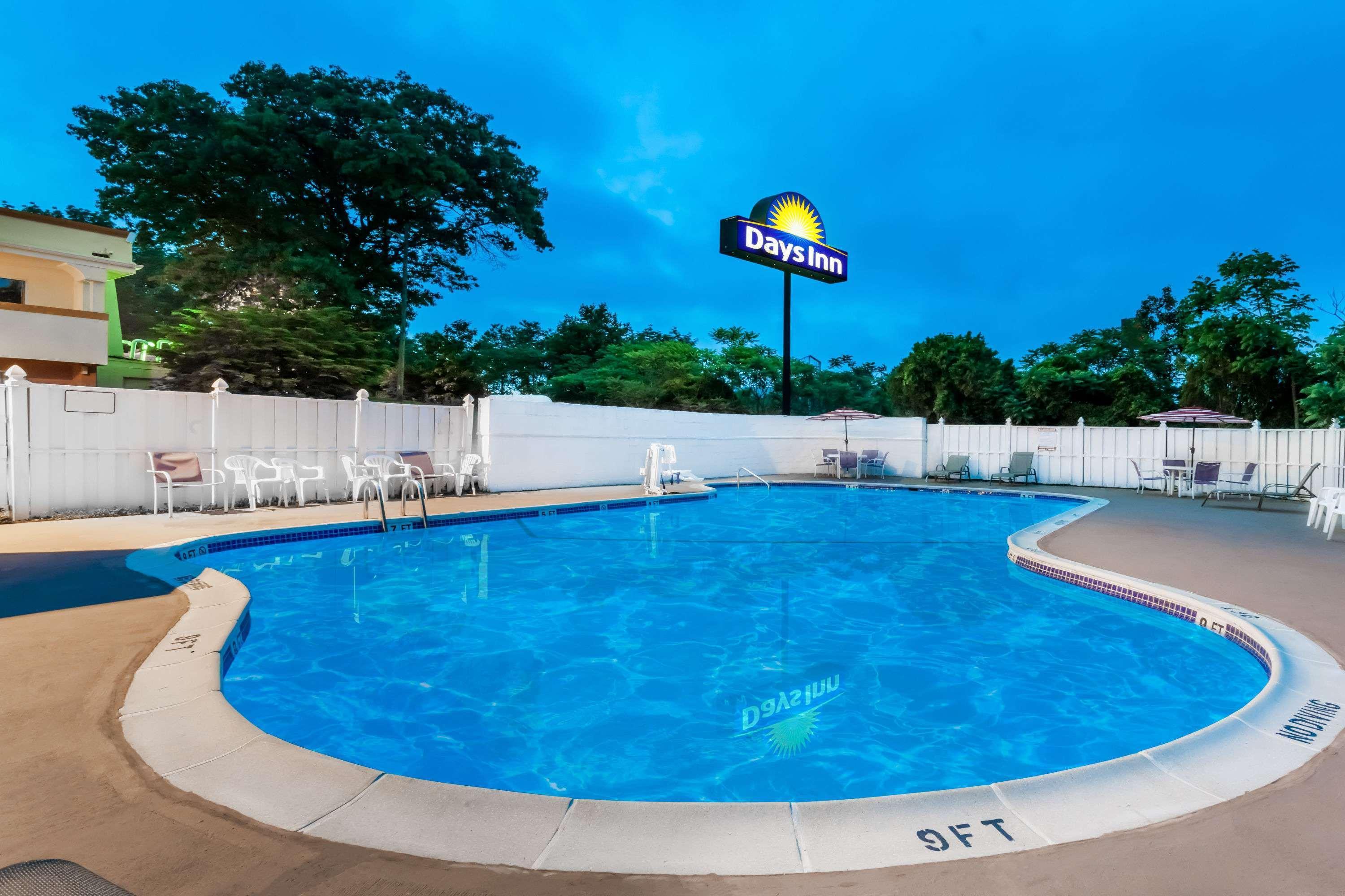 Days Inn By Wyndham Таннерсвилл Экстерьер фото
