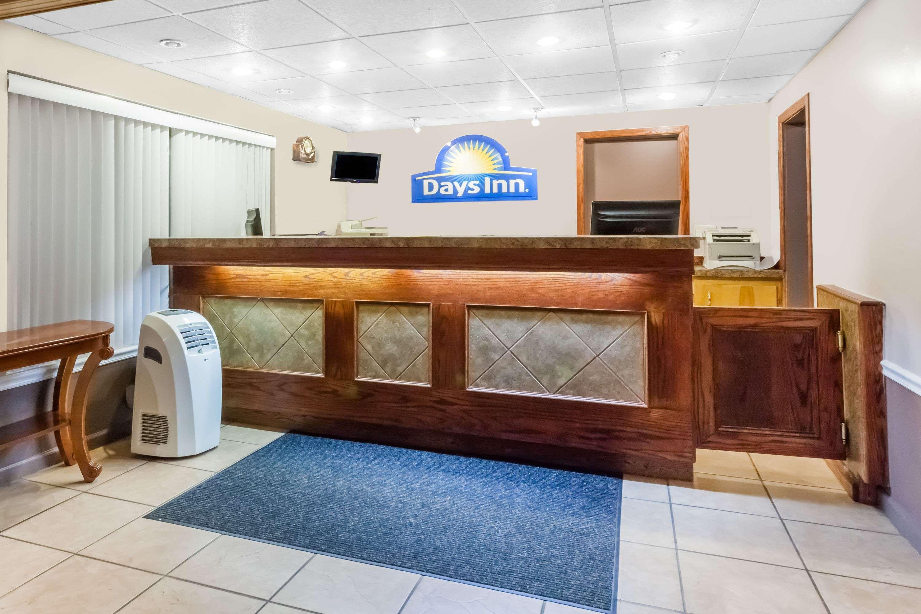 Days Inn By Wyndham Таннерсвилл Экстерьер фото